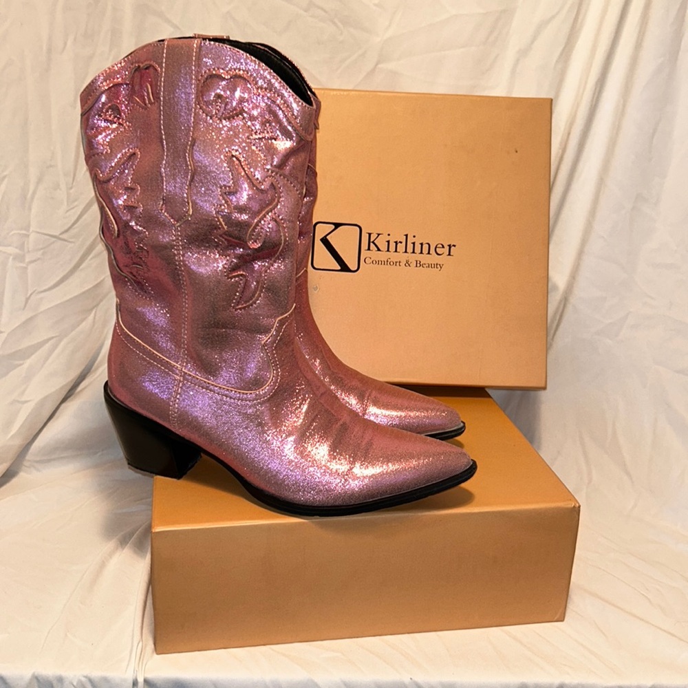 Western Boots Metallic Mid Calf Boots size 39 size 8 women’s With Box